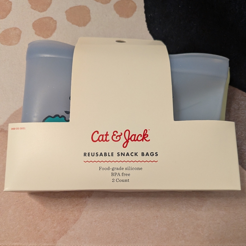 Cat & Jack Silicone Snack Bags in Yellow and Blue